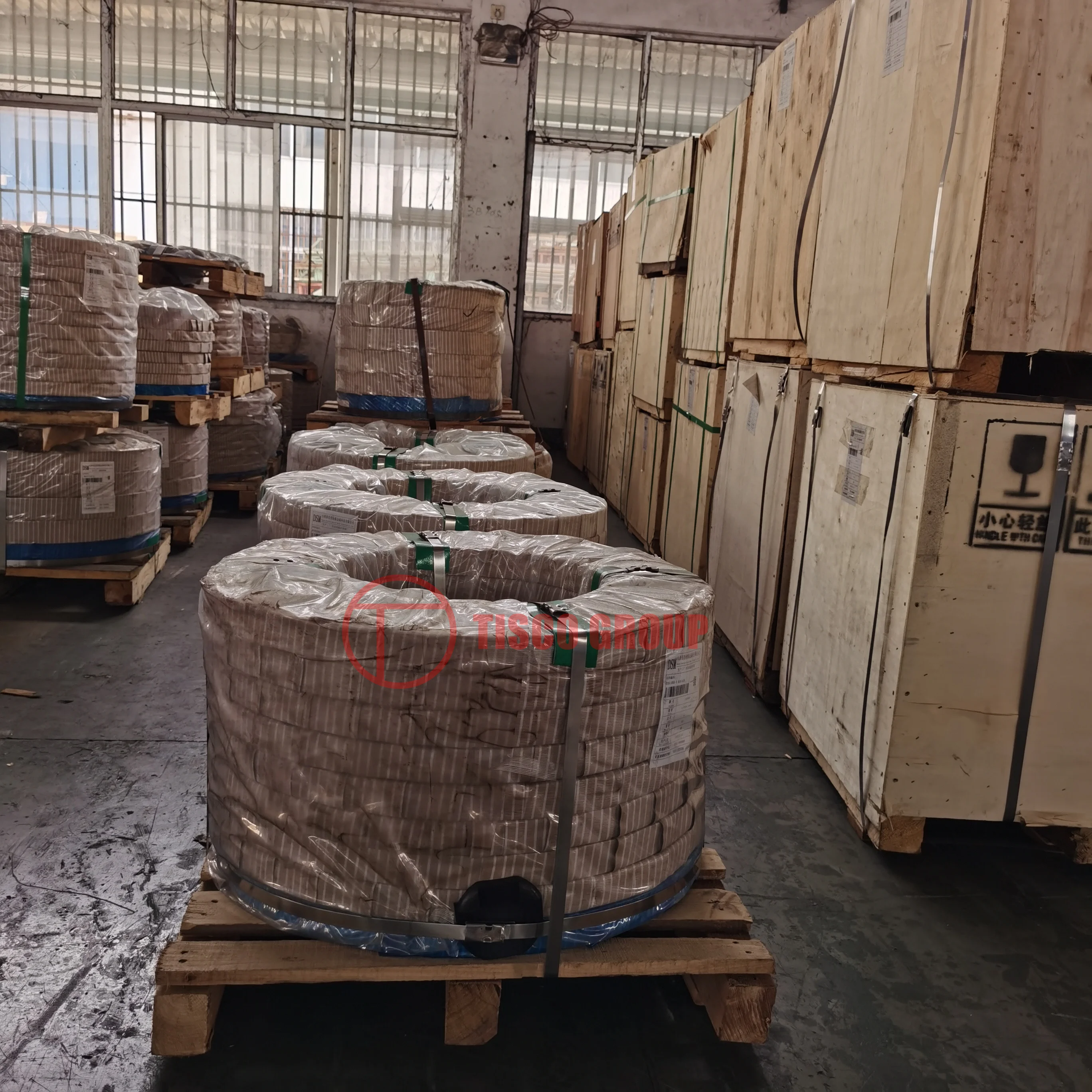 low price and high quality l1 stainless steel coil 202 304 316 stainless steel coil springs 410 stainless steel seamless coil