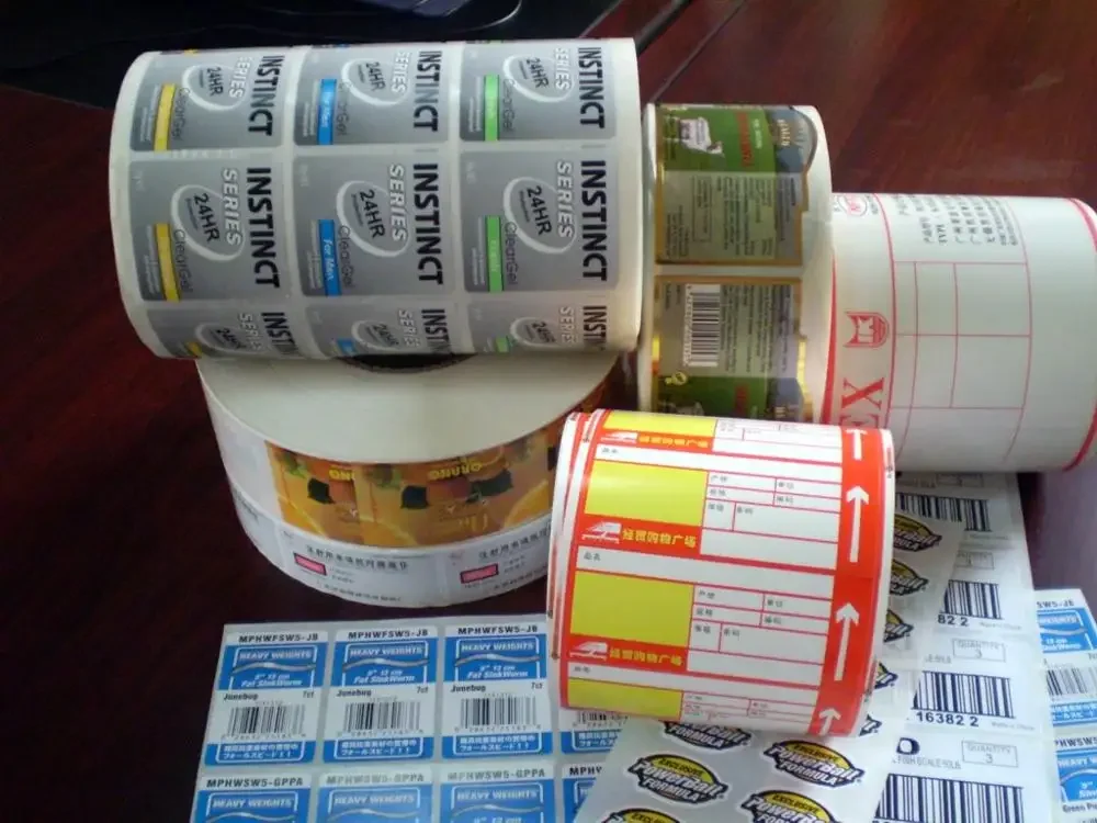 Printing Adhesive Waterproof Labels Roll Cake Chocolate Label Sticker for Packaging Food Box Die-Cut Any Shape and Size wit