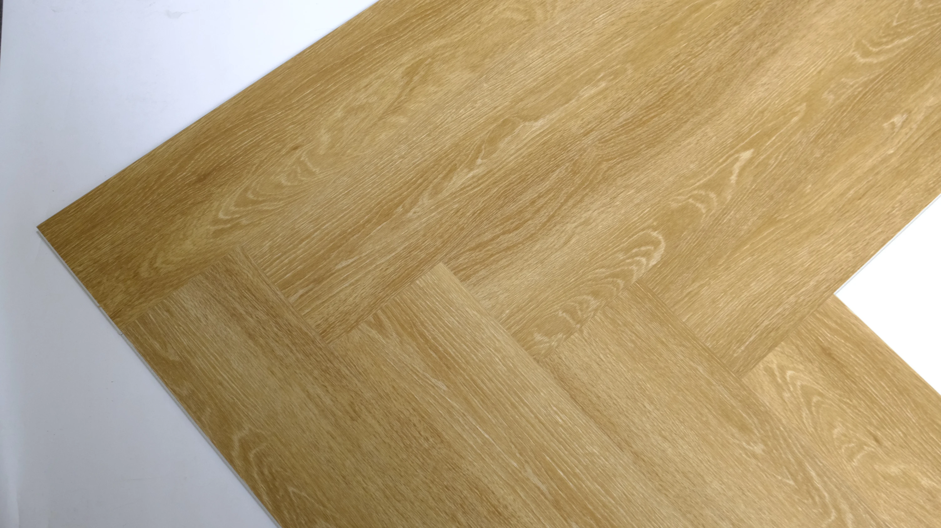 Oak Color SPC Click flooring Waterproof Herringbone floor 5.0mm wear resistant Rigid core vinyl plank