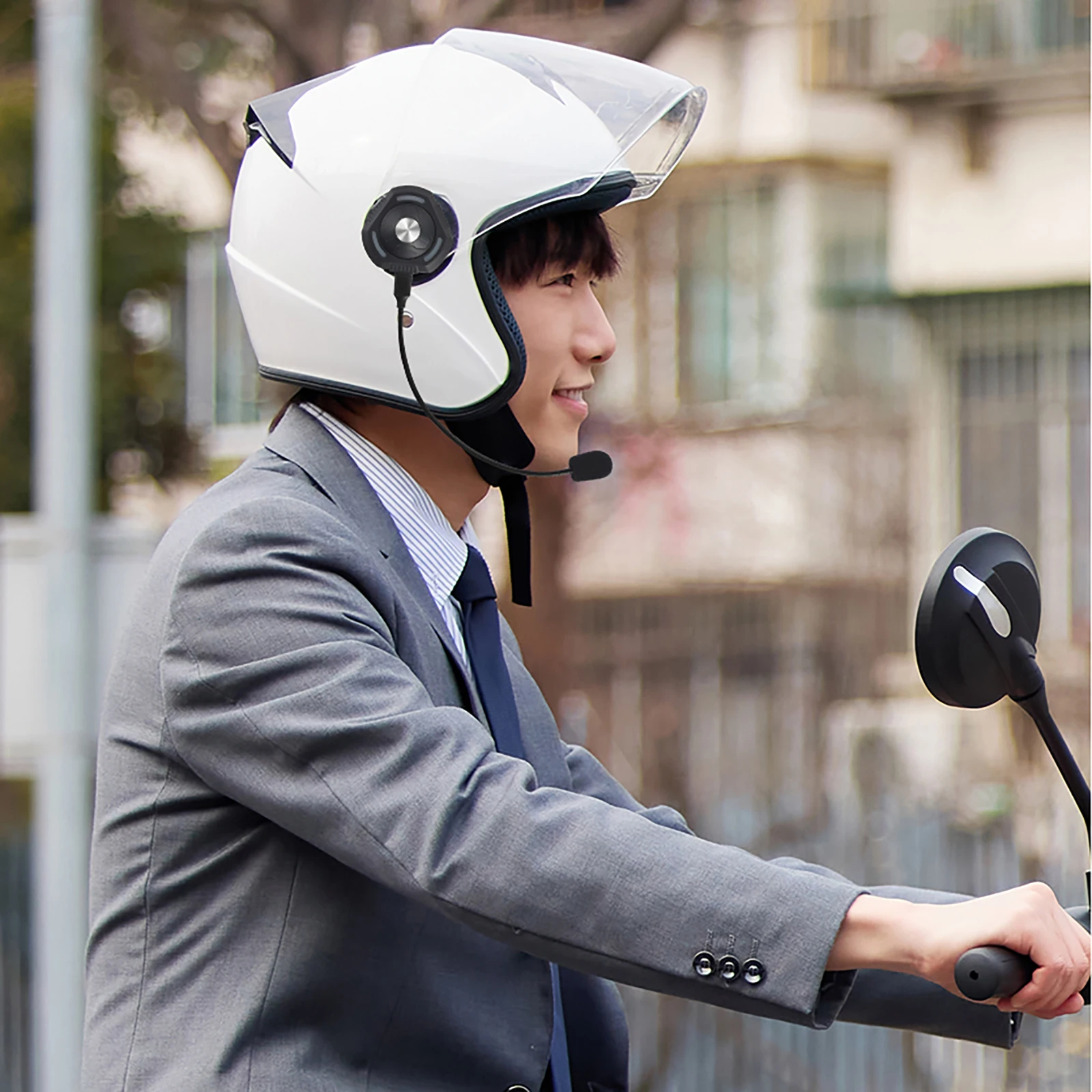 Wireless bone conduction helmet  portable speaker motorcycle helmet headphone waterproof with microphone