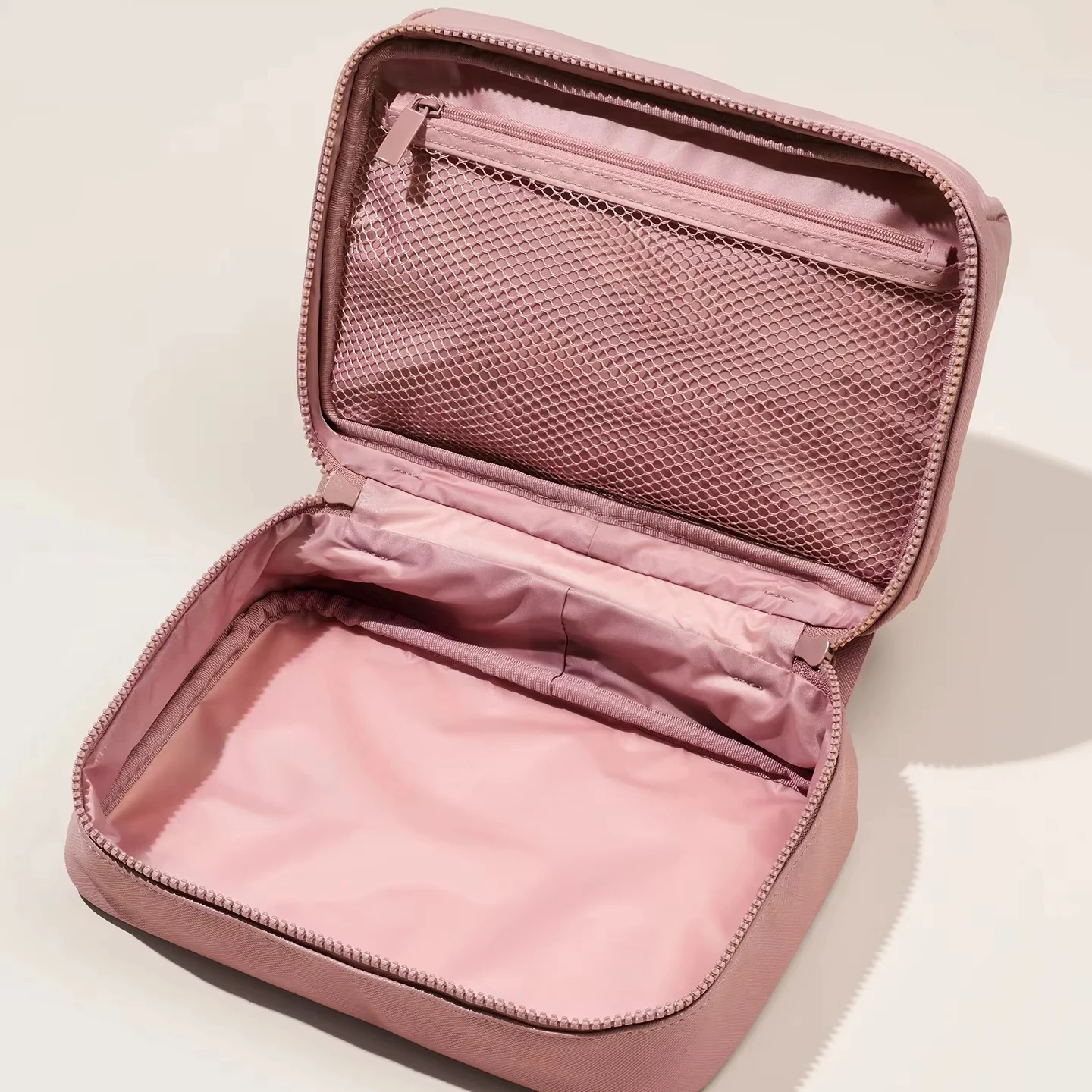 Custom Bubble puffy Nylon Cosmetic Bag Travel Storage Polyester Toiletry bag Double Layer Puffy Makeup bag With Handle