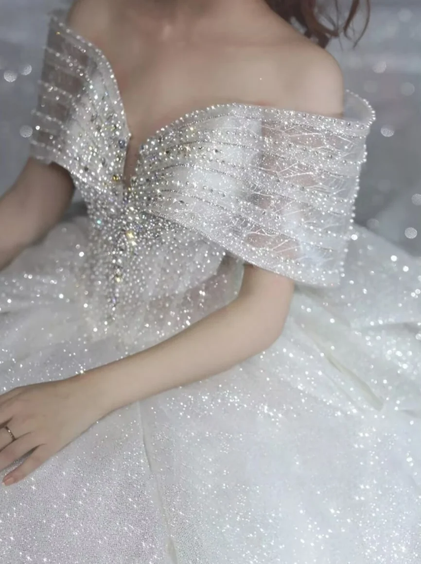 wedding dress (1).png