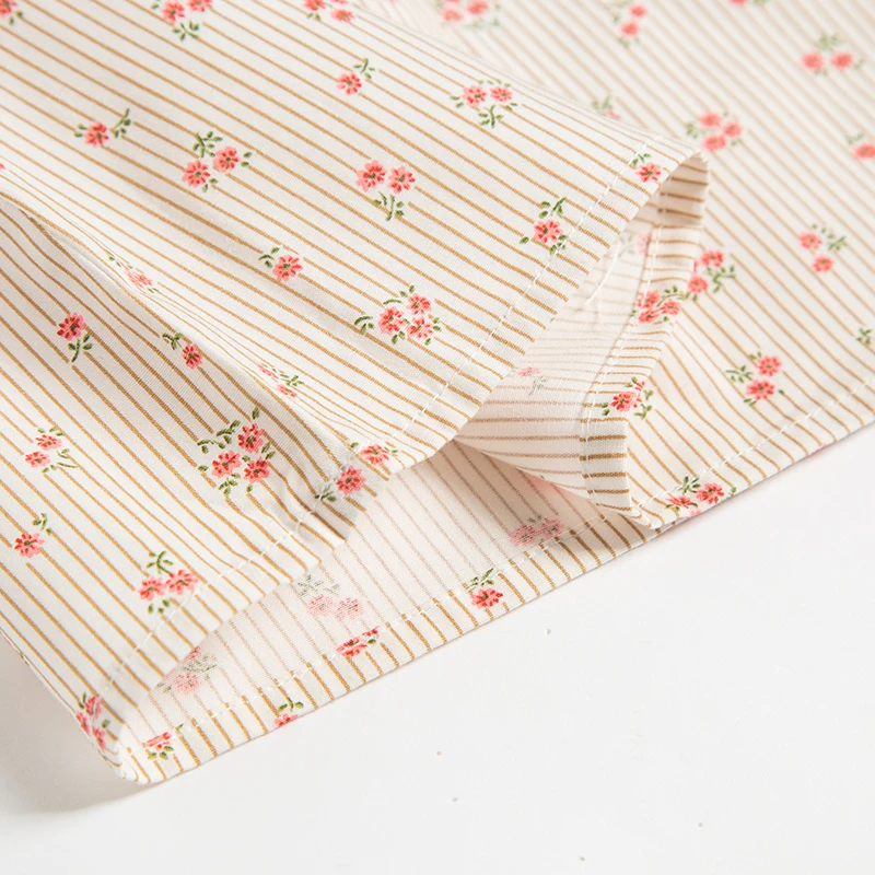 Рубашка детская демисезонная с цветочным принтом и рюшами