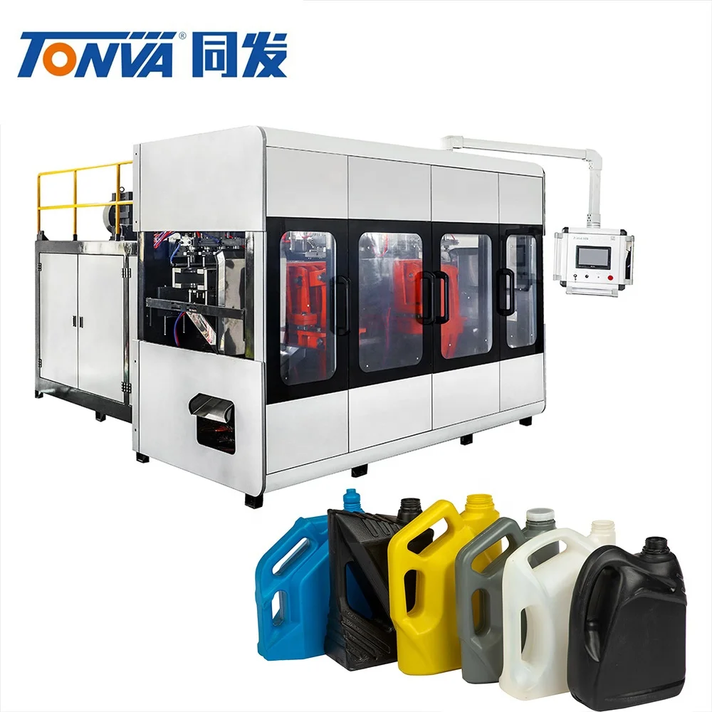 plastic blow molding machine for 5L jerrycan making on fully automatic deflashing production line
