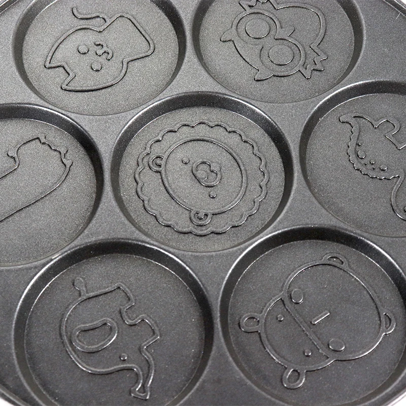 7 Holes Round Shape Aluminum Pancake Black Cake Pan Animal Pancake Pan