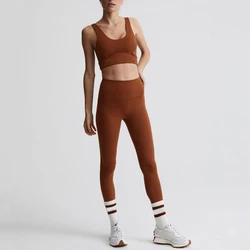 Wholesale Cute Fitting Running Yoga Outdoor Sportswear Women Clothing Active Wear Gym Fitness Sets