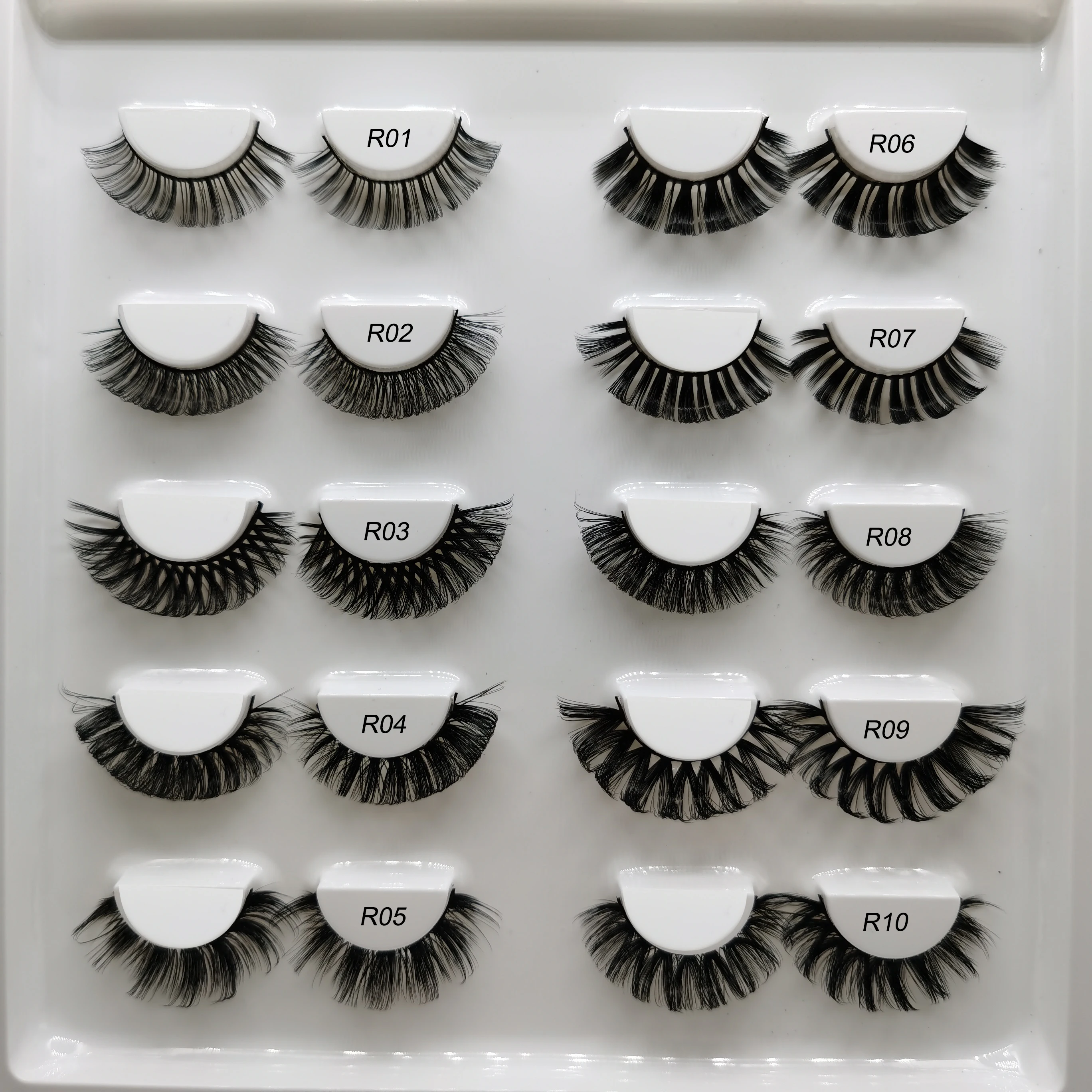 Russian Strip eyelash01.jpg