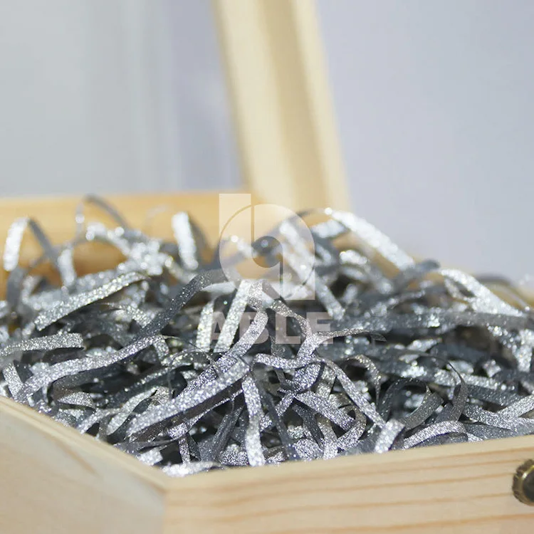Wholesale PP silver iridecent Raffia box filler packaging shredded paper for box filling decoration Easter