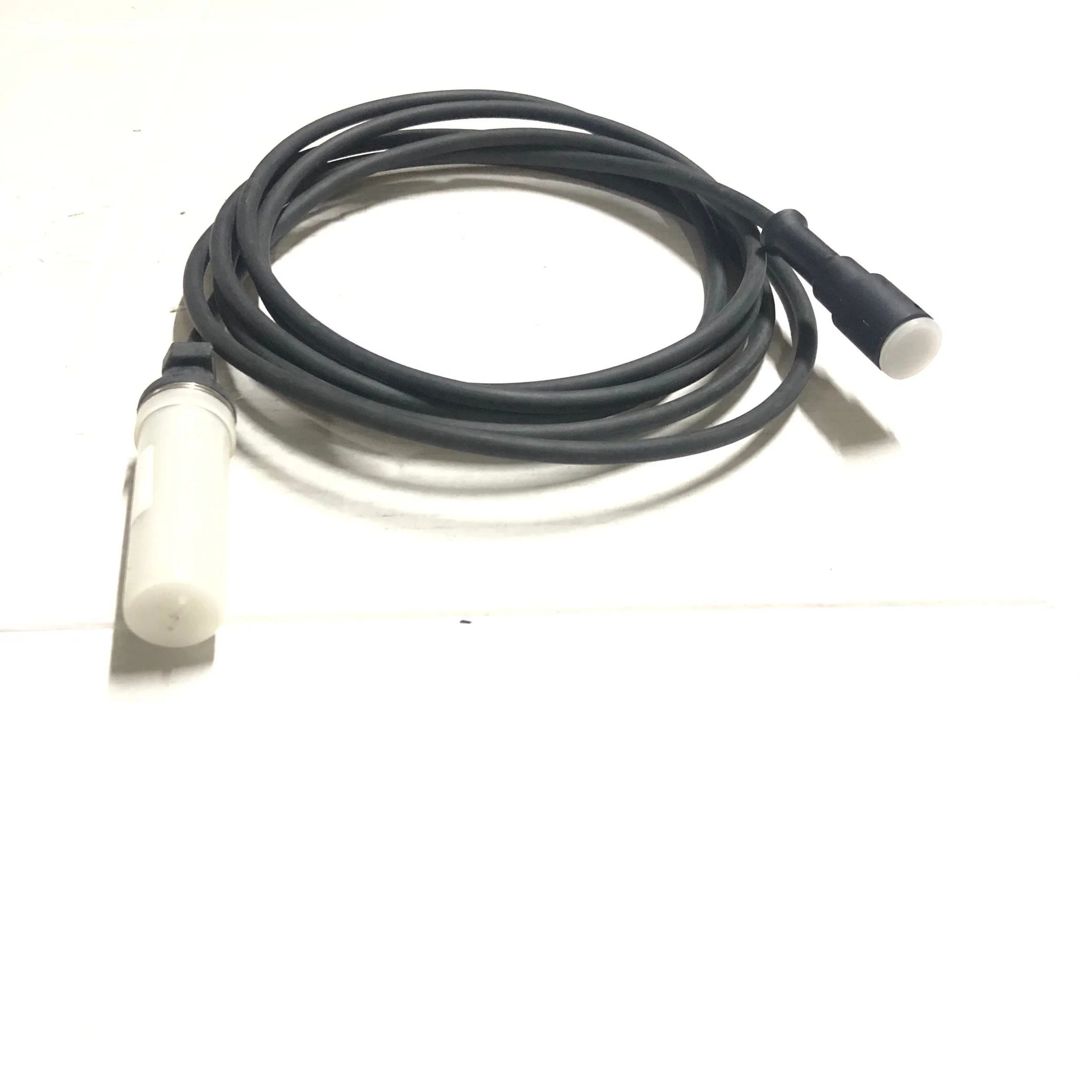Auto Sensor ABS Wheel Speed Sensor For Truck Spare Part 4410303940 4410324870 4410359262