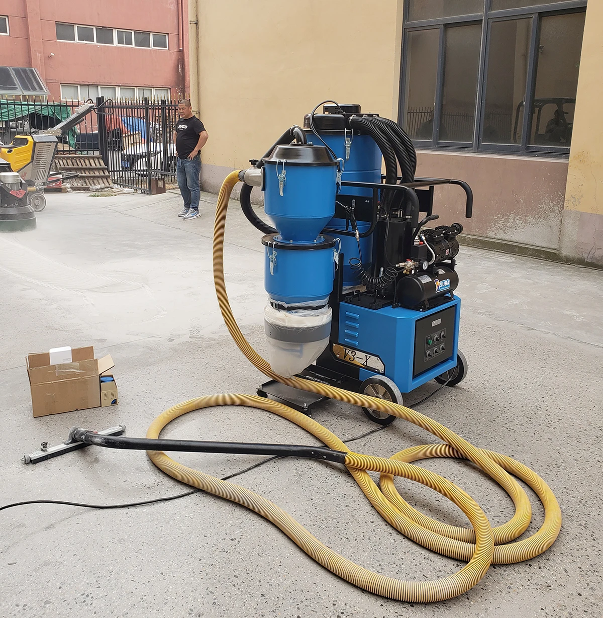 V3-X industrial vacuum cleaner auto self-cleaning vacuum best floor cleaning machine