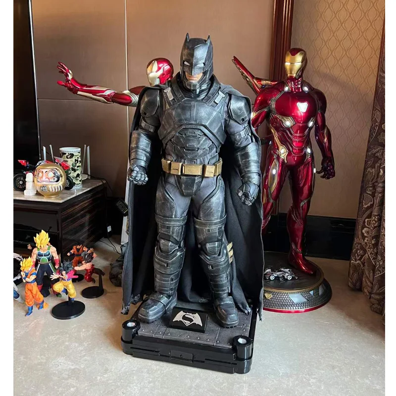Custom bat man resin statue american action movie figure DC life size bat man character sculpture