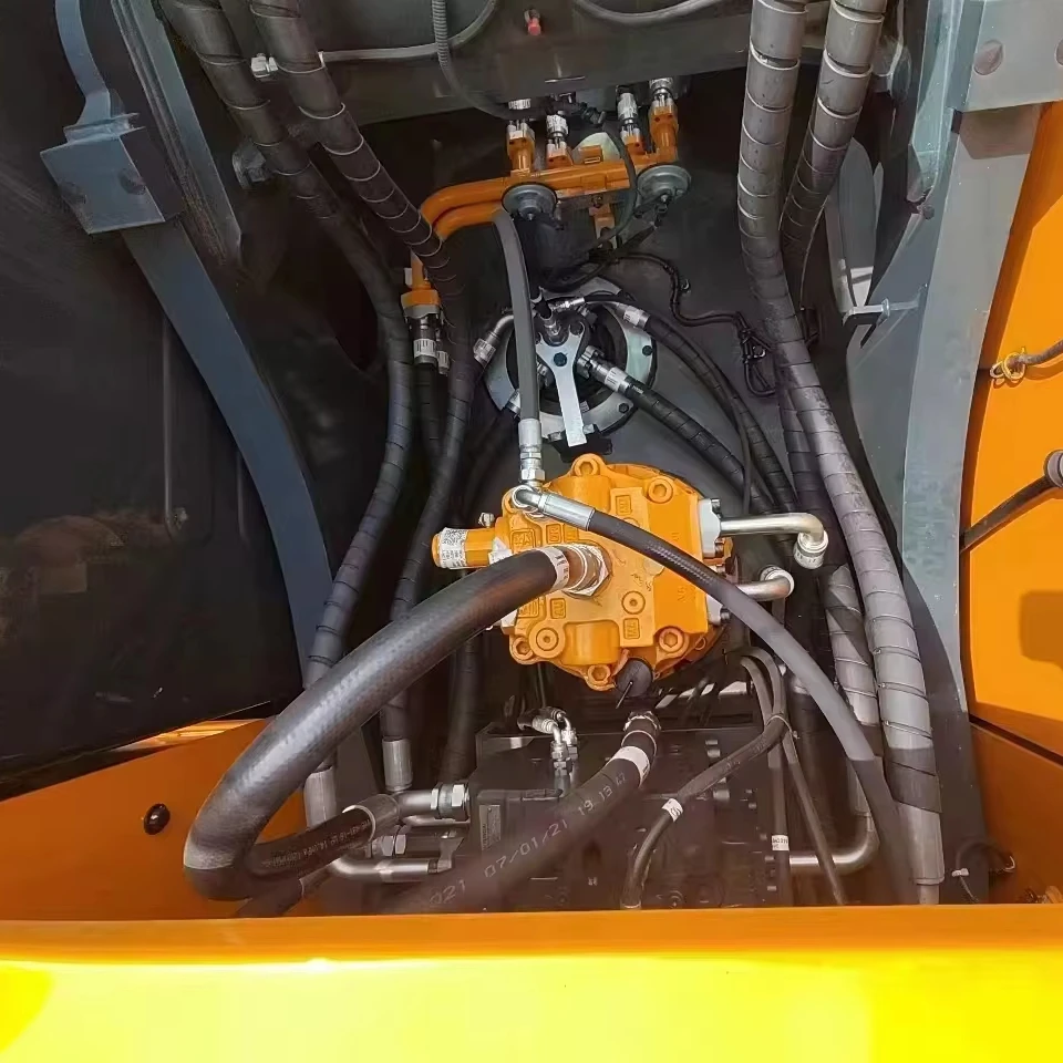 Новый недорогой экскаватор Hyundai HX215 с оригинальным современным двигателем Cummins гусеничный