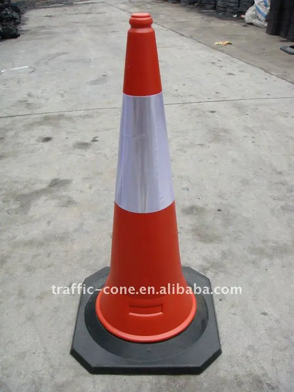 100cm PE Traffic Cone Plastic Traffic Cone Road Safety Cone With Reflective Tape
