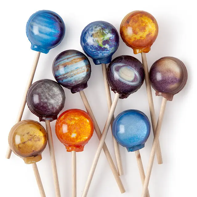 Custom wholesale fruit flavor planet shape sweet lollipop candy