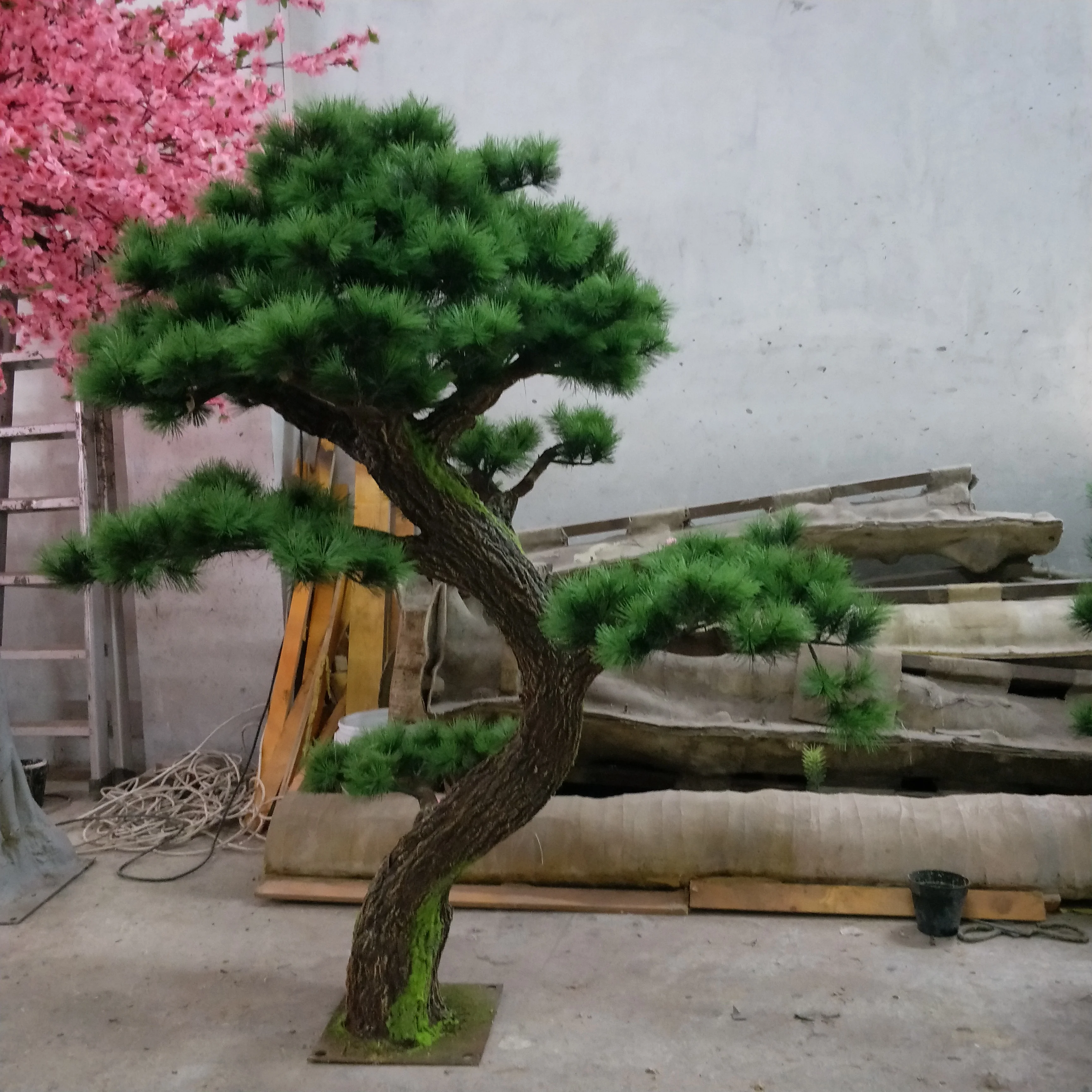 Customized Artificial Trees 3m Fiberglass Artificial Pine Trees for Decoration