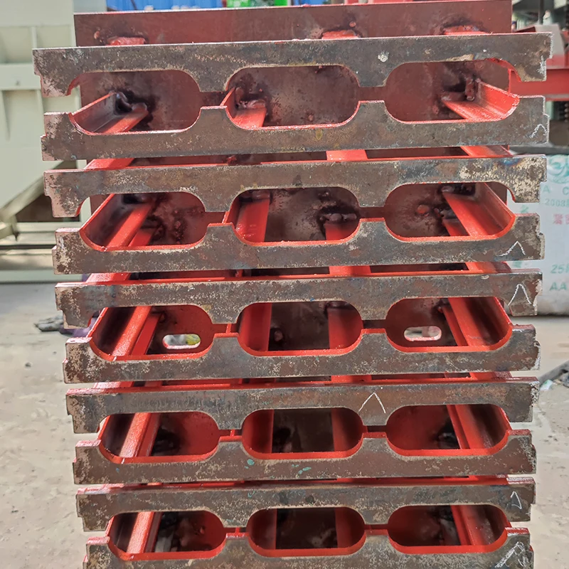 Small portable mobile solid cement limestone clay brick small hollow brick making machine cheap