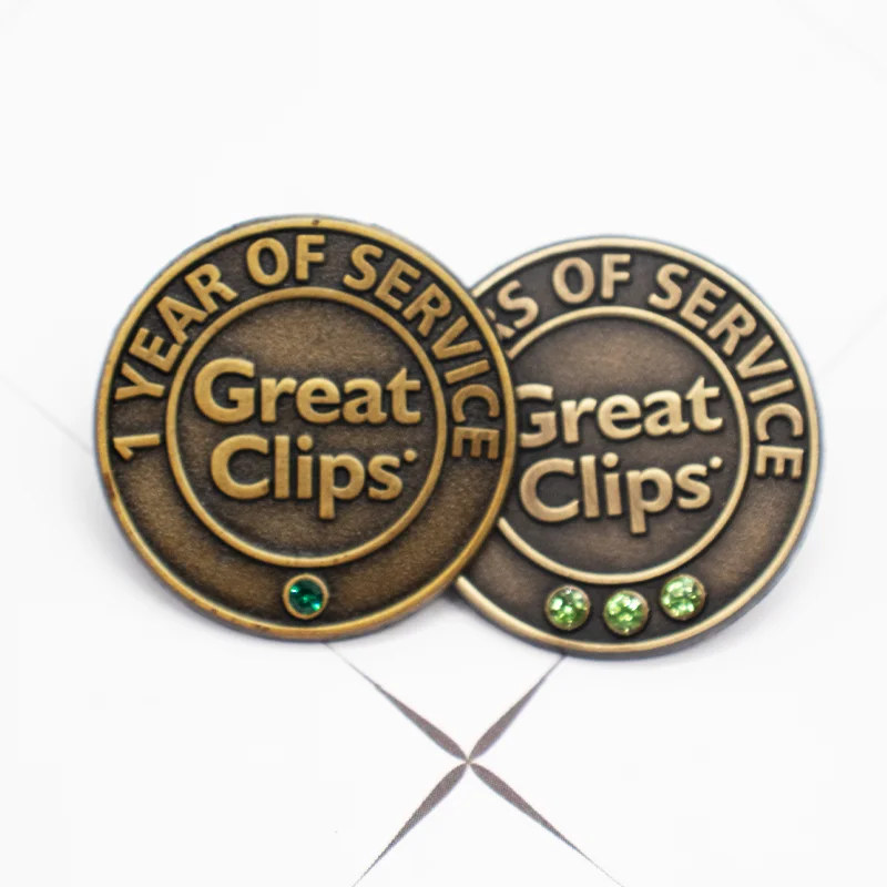 Hot Selling Custom Cute Logo Plating Metal Badge Custom Lapel Pin Hard Enamel Pin With Chain