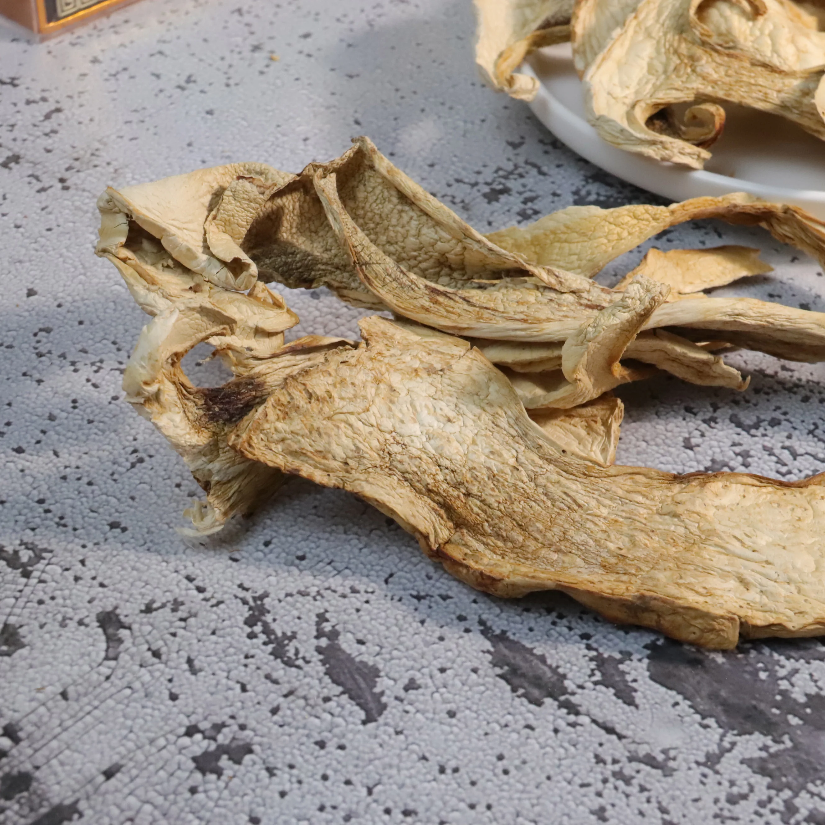 Wholesale Organic Butter Mushroom Dry boletus Edulis mushrooms Whole Butter Mushroom