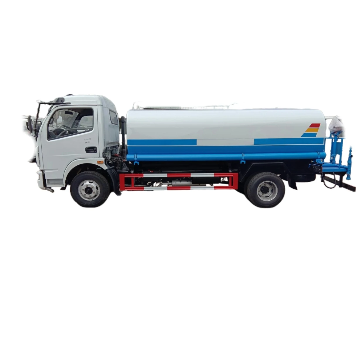 Factory Direct Sale DONGFENG 4*2/4*4 LPG Truck 6000 Liters Carbon Steel Fuel Delivery Tank Truck