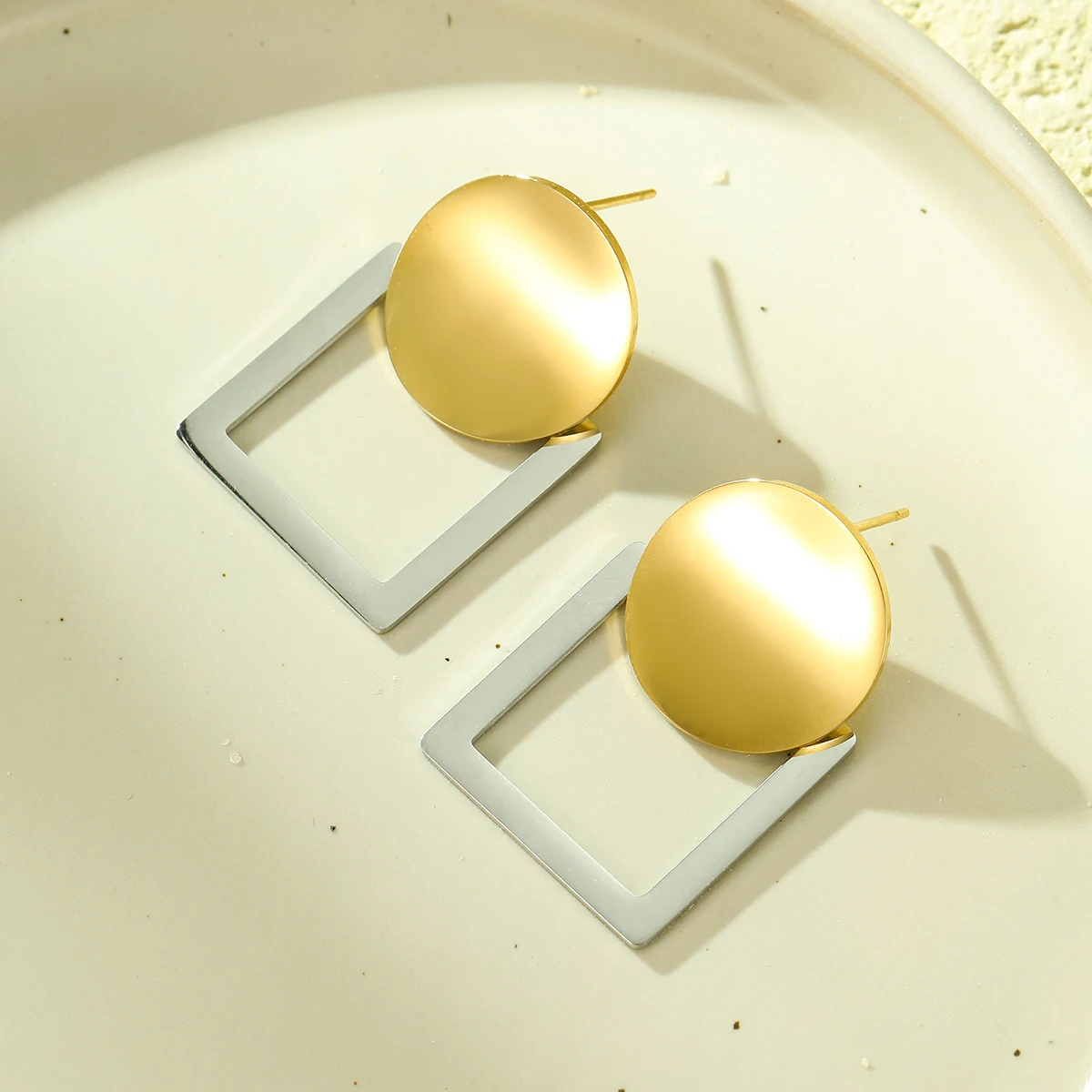Fashion PVD 18k Gold Geometric Earrings Stainless Steel Women Baguette Round Piece Stud Earrings