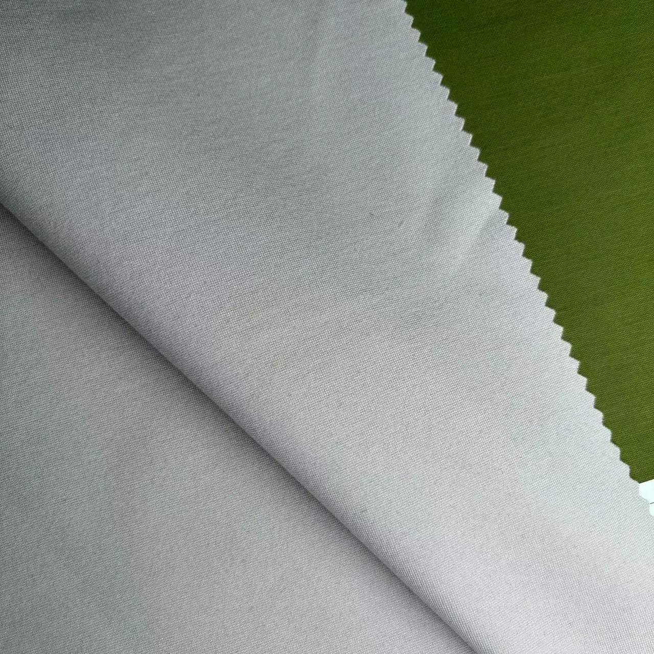 Высокое качество 48% Tencel 38% нейлон 14% спандекс на заказ Шитье трикотажная ткань для одежды