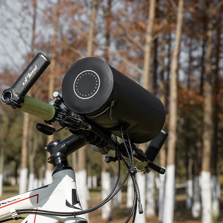 PVC Tarpaulin Waterproof Bicycle Bike Bag Customized Silkscreen Logo Outdoor Packing Color Feature Material bike handlebar bag