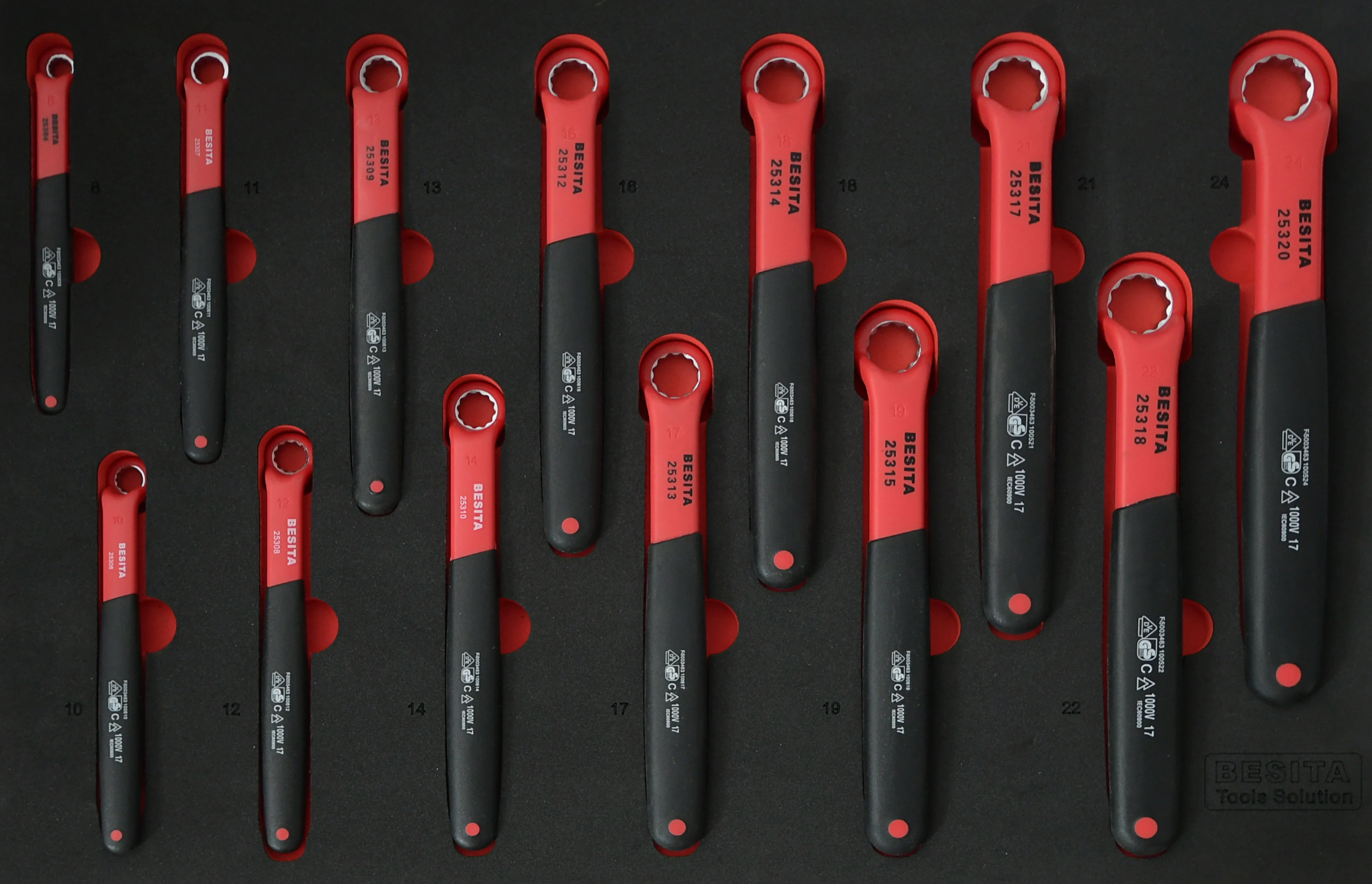 BESITA 67PCS Insulated tool set 1/2 3/8 socket wrench German standard 1000V hand tool trolley set