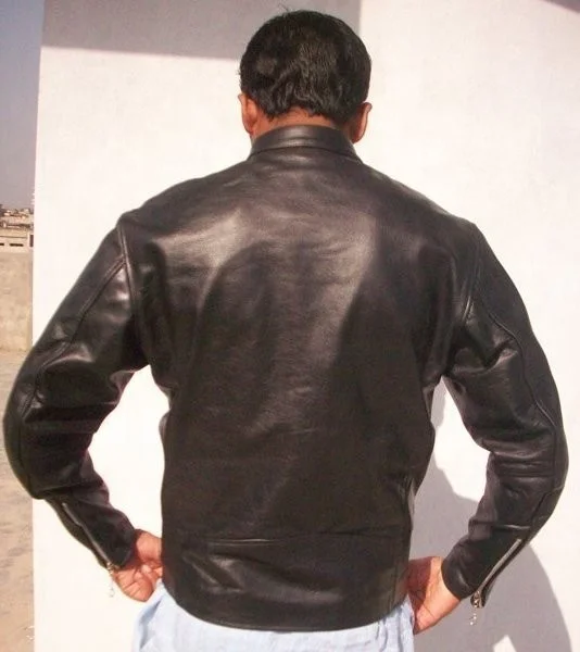 Premium quality custom color Cowhide Leather full safety Motorbike jacket Vintage winter jacket USA 2023