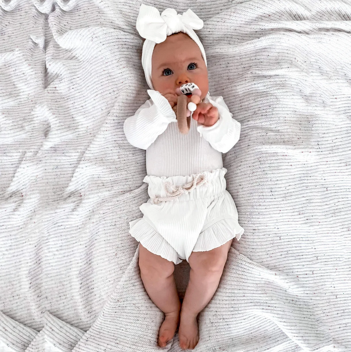 wholesale cotton 3pcs knitting ribbed tank top romper and bloomer baby clothing set with bow clothes