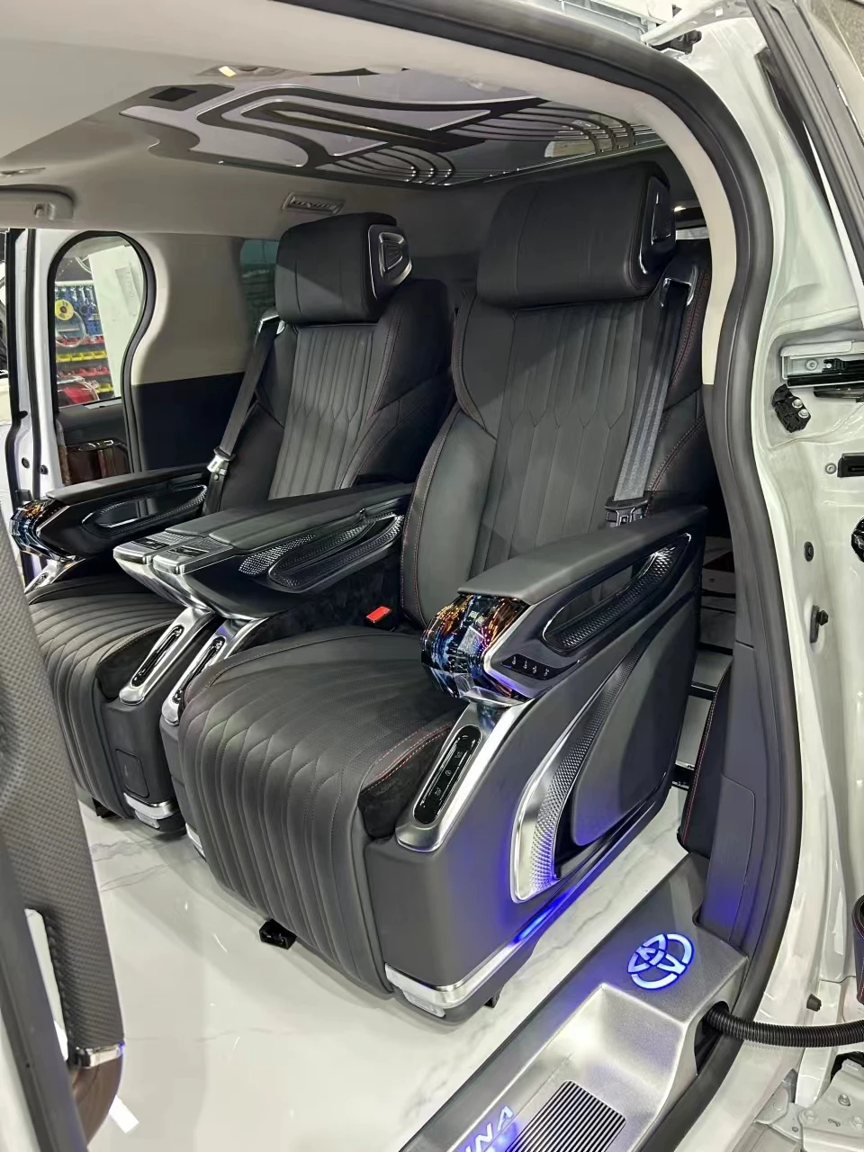 Sunny Crystal throne 4.0 Luxury Car Seat Custom VIP recliner Captain Seats For Caravan Alphard Vellfire Hiace