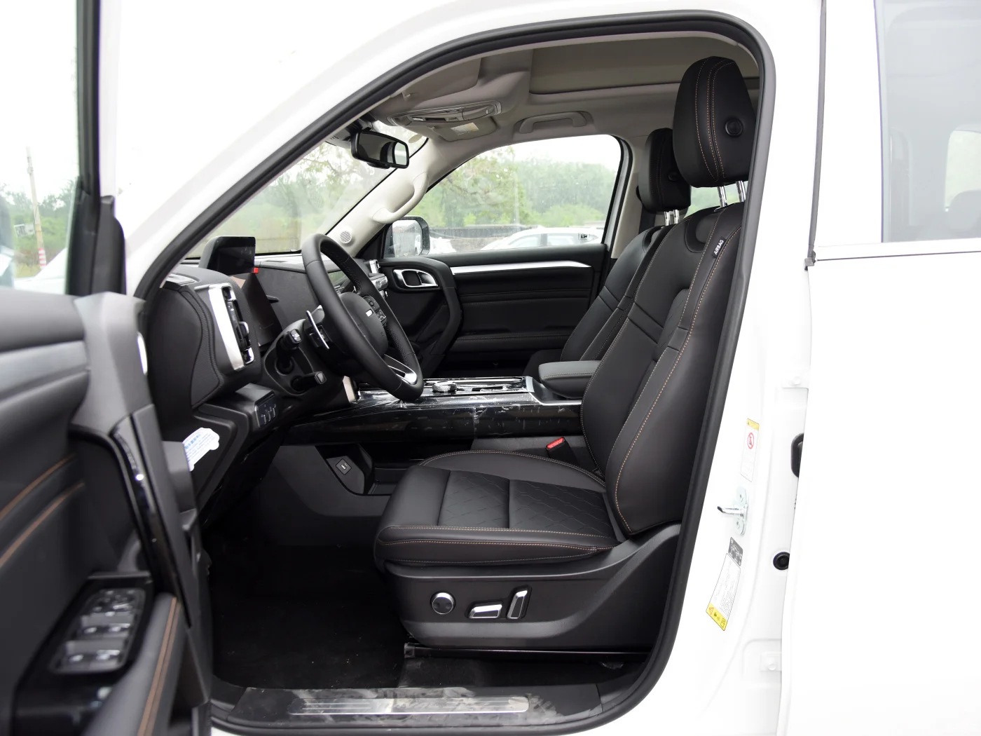 2022 Great Wall Vehicles Petrol Haval DARGO 2.0T High Speed Low Price Haval BIG DOG Compact SUV Fuel Car