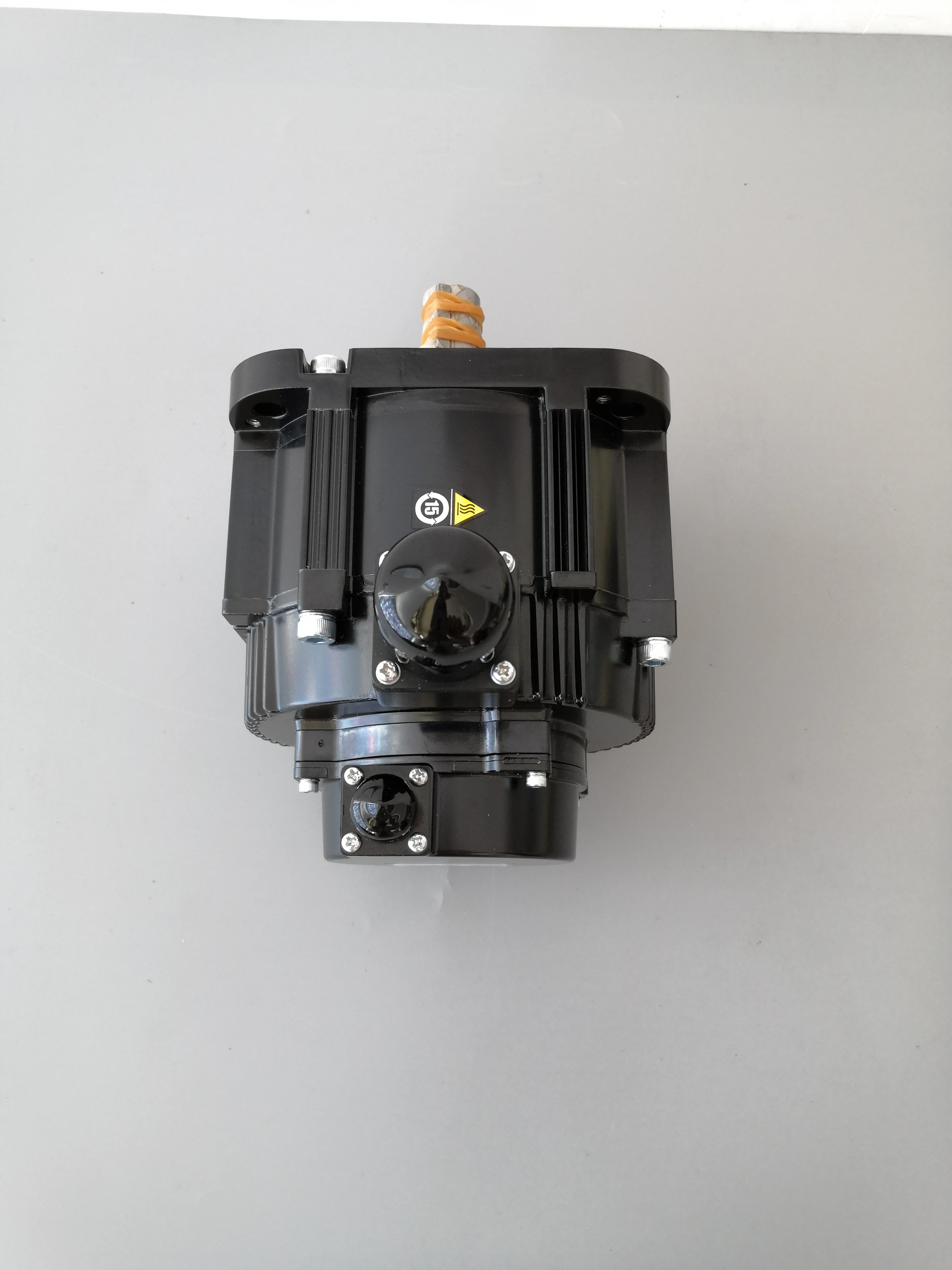 Japan cnc ac servo motor system  SGM7G-09AFC61 ac servo motor