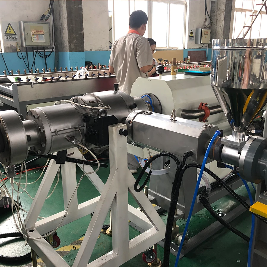 16-63mm Plastic Pipe Machine PE Water Pipe Extrusion Line Single Screw Extruder HDPE Pipe Production Line