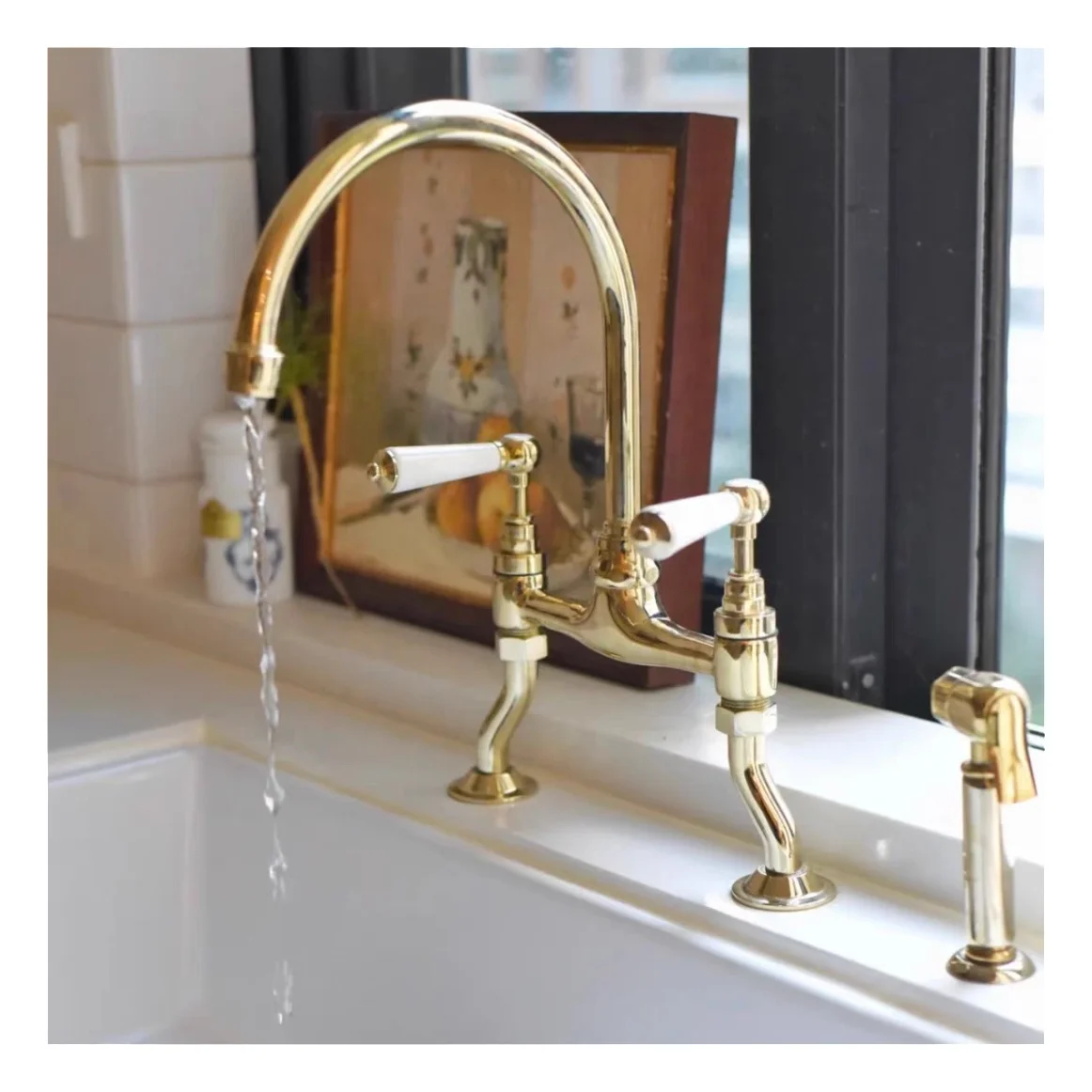 Popular low price bridge double handle antique luxury brass gold kitchen faucet tap with good quality