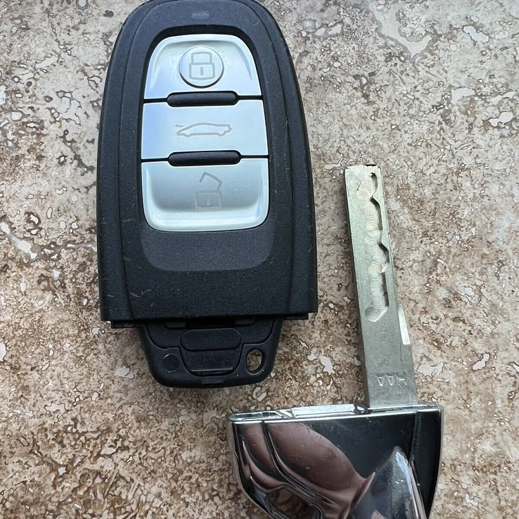 3 button key smart card replacement case shell for Lamborghini letter on the back with small key metal logo