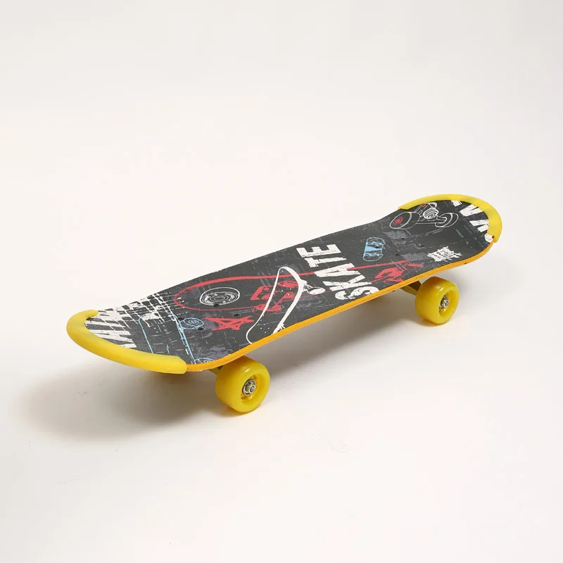 Hot Sell Four Wheel Skateboard For Beginners New Style Colored Border Concave Board Wholesale High Quality Skateboard Longboard