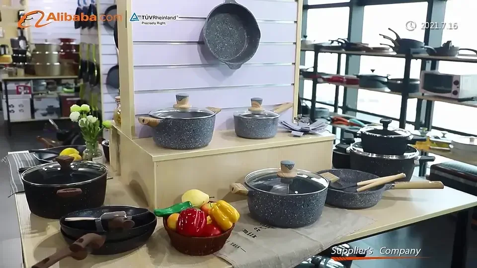 Fast Shipping Cast Iron Wholesale Cooking Nonstick Wok For Home Kitchen Restaurant Cooking
