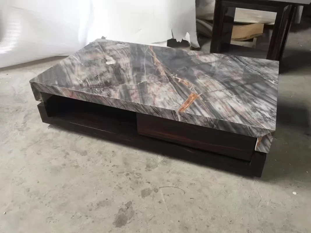 Роскошный журнальный столик с мраморной поверхностью под заказ от производителя