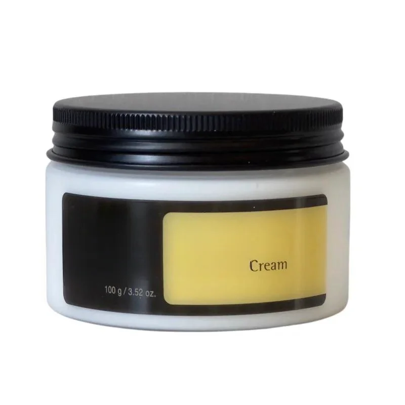 COSR 92 moisturizing face cream contains 92% snail mucus to moisturize and repair damaged barriers and reduce fine lines by 100g