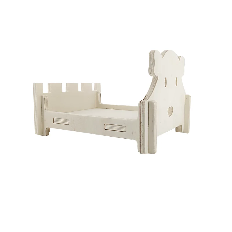 Natural Pet Furniture Hamster Guinea Pig Golden Bear Mini Hedgehog Wooden Pet Sleeping Cage Bed