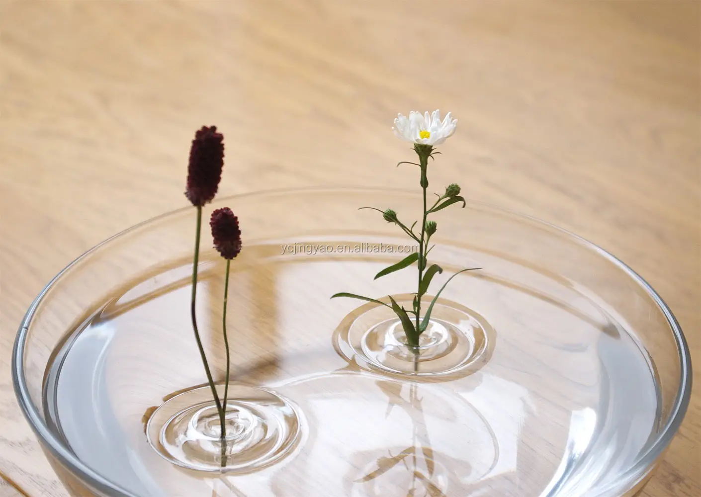 Handblown Clear Borosilicate Small Round Glass Floating Vase for Home Decorative