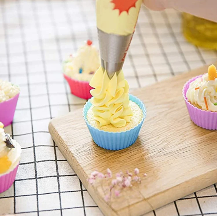 12 pcs Soft Silicone Round Cake Muffin Chocolate Cupcake Liner Baking Cup Mold