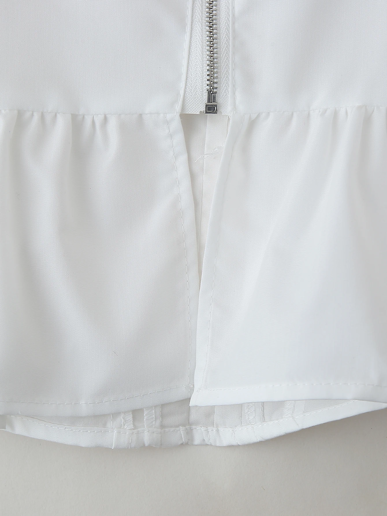 White color spaghetti strap front lace up hot sale casual fashion tank top for women