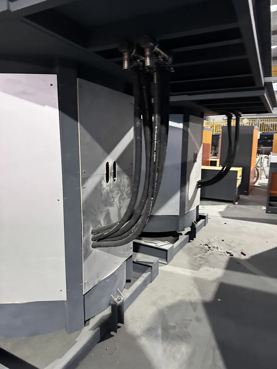 Discounted Price 0.5T Induction Melting Furnace 10Kg Melting Furnace Metal Induction Furnace