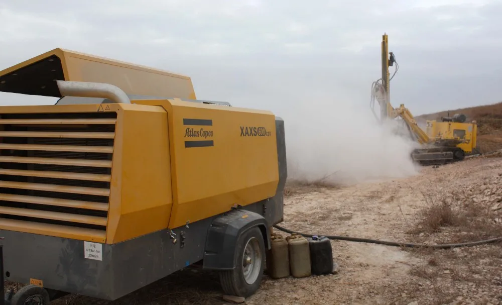 Manufacturers Rotary Screw Air Compressor Industrial Machine With Air Cooled Gear Engine