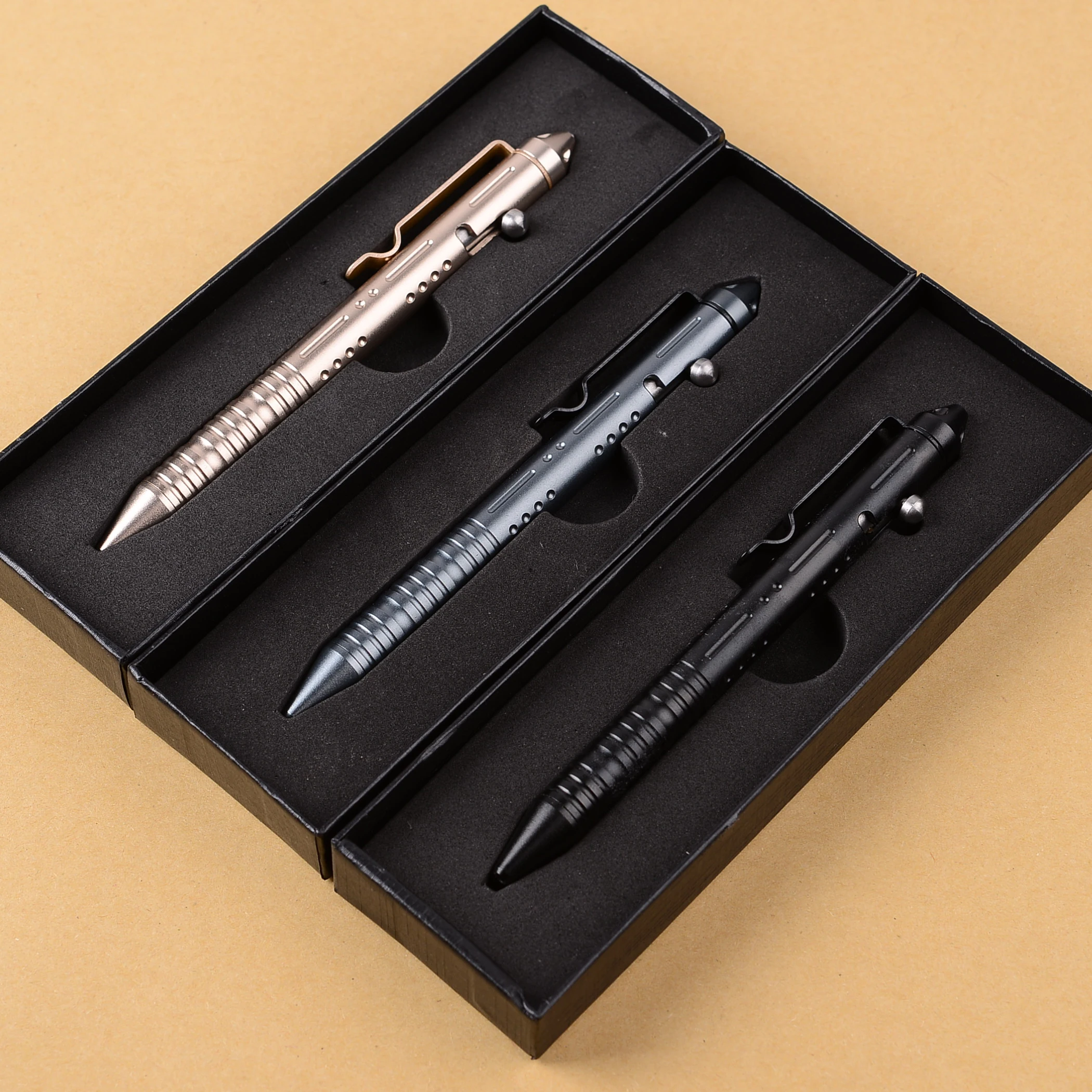 Durable tactical pen EDC pocket pen aluminum body bolt action pen with emergency glass breaker