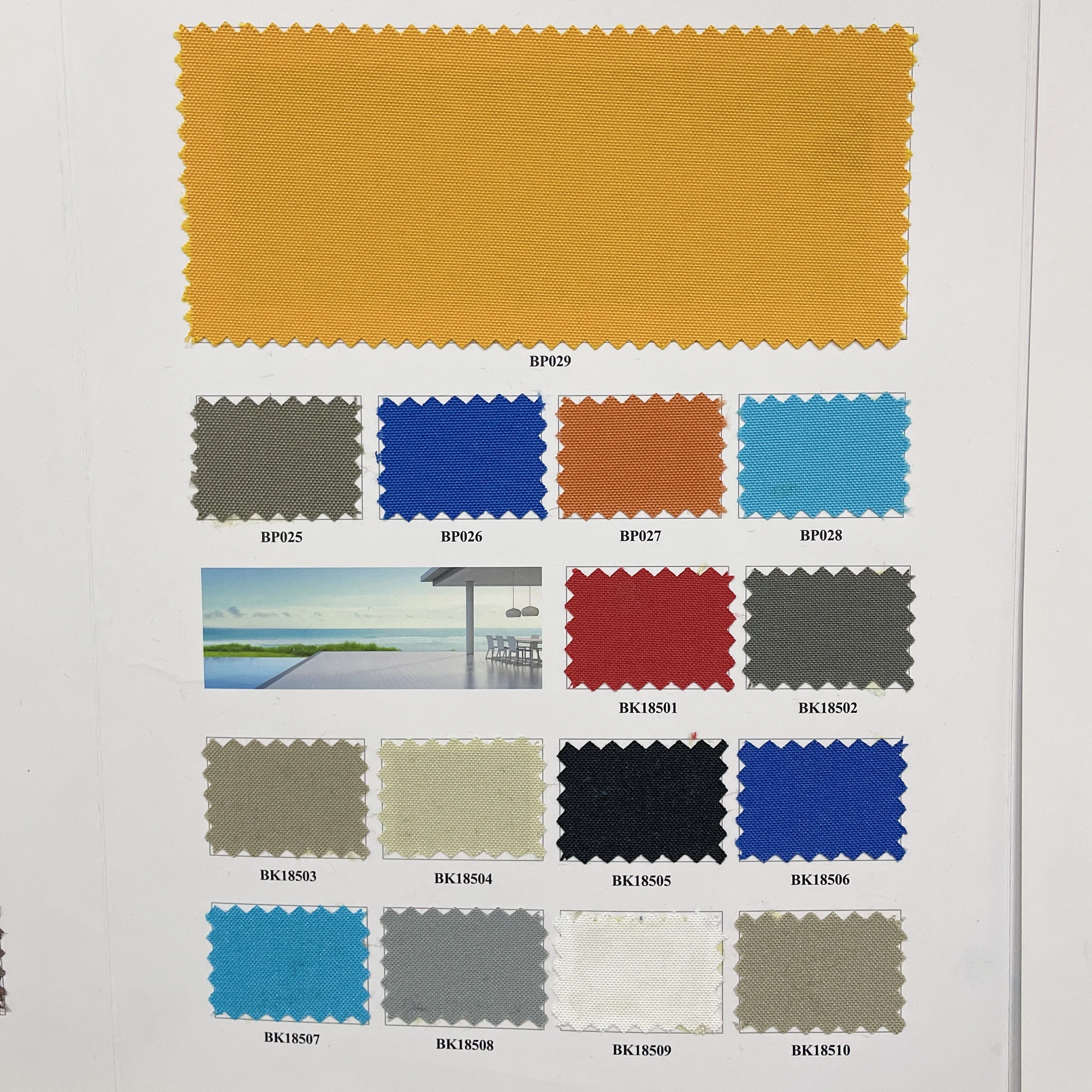 Stock Good Quality Fast Dye Outdoor Waterdrop Proof Textile Polyester Fabric for Furniture