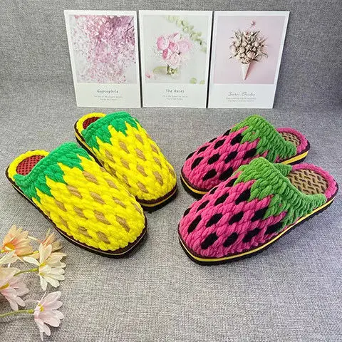 2023 colorful female handworking knitted wool indoor house slippers strawberry winter Christmas home slippers for men women