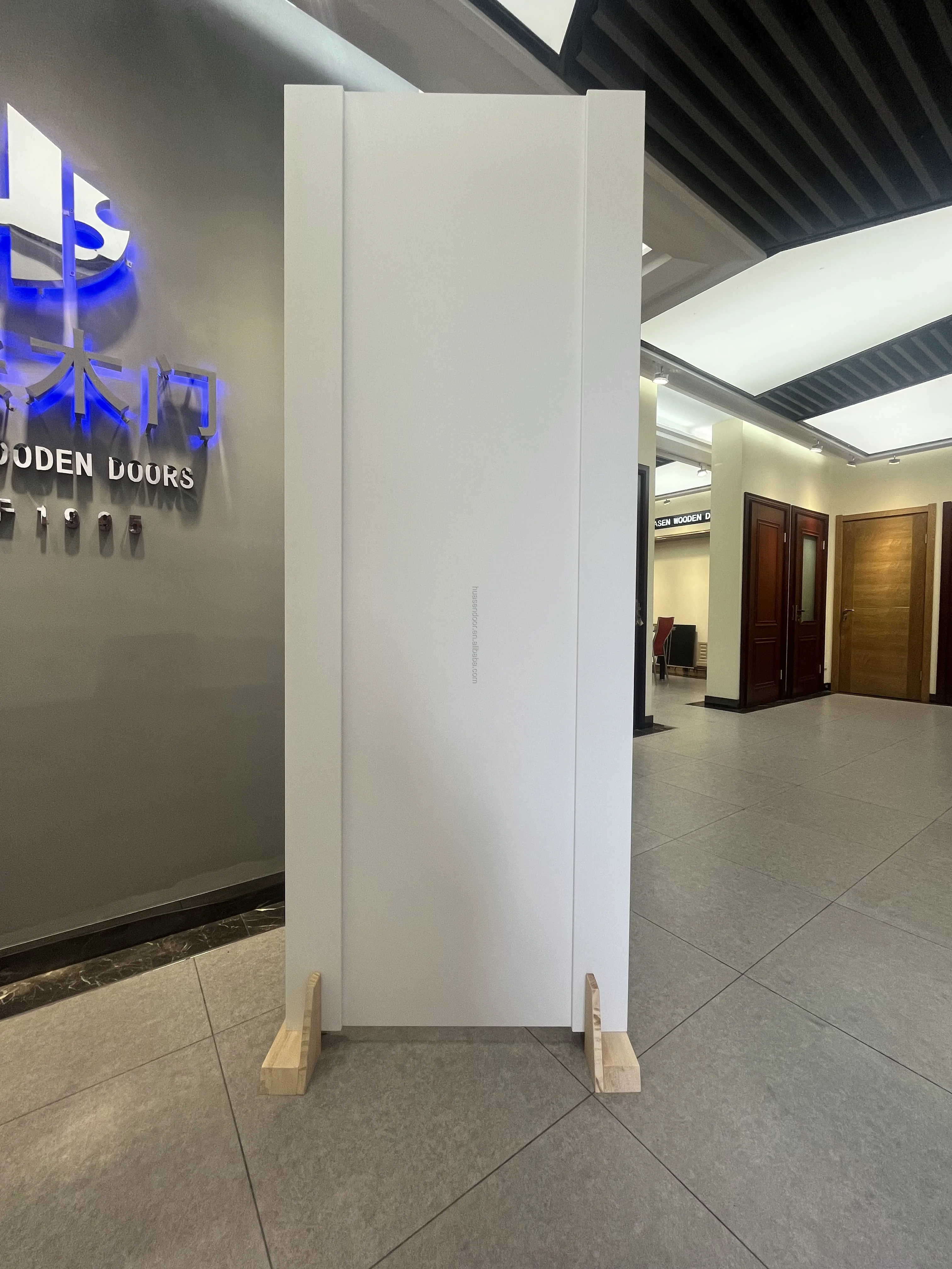 PVC film laminate MDF painting feeling shaker door