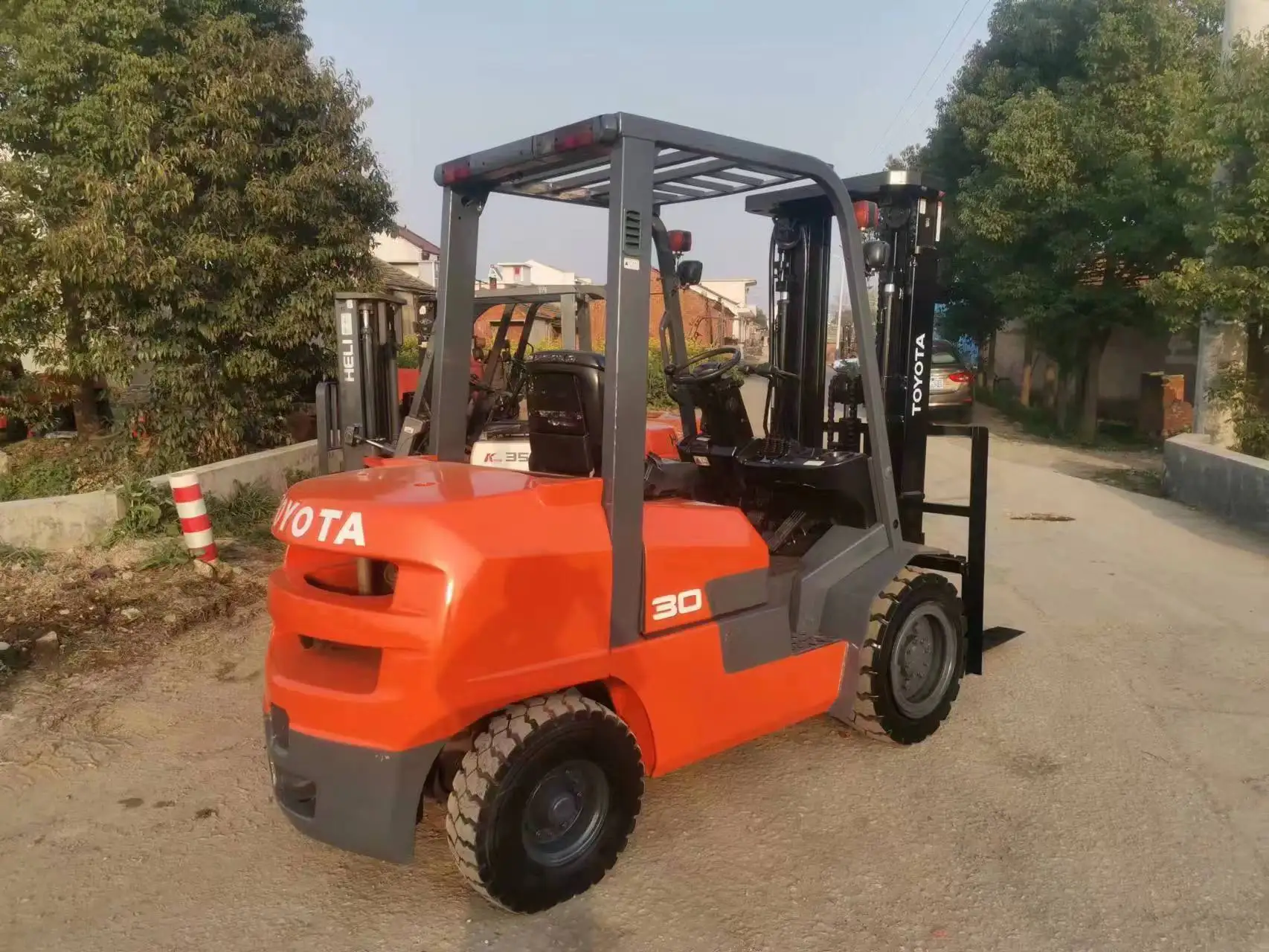 USED JAPAN 3 TON FORKLIFT